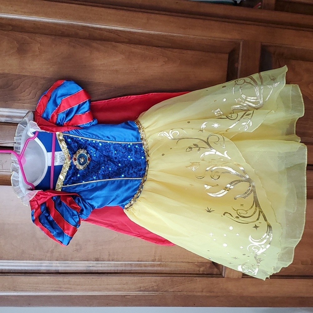 Disney Snow White Costume Dress 3